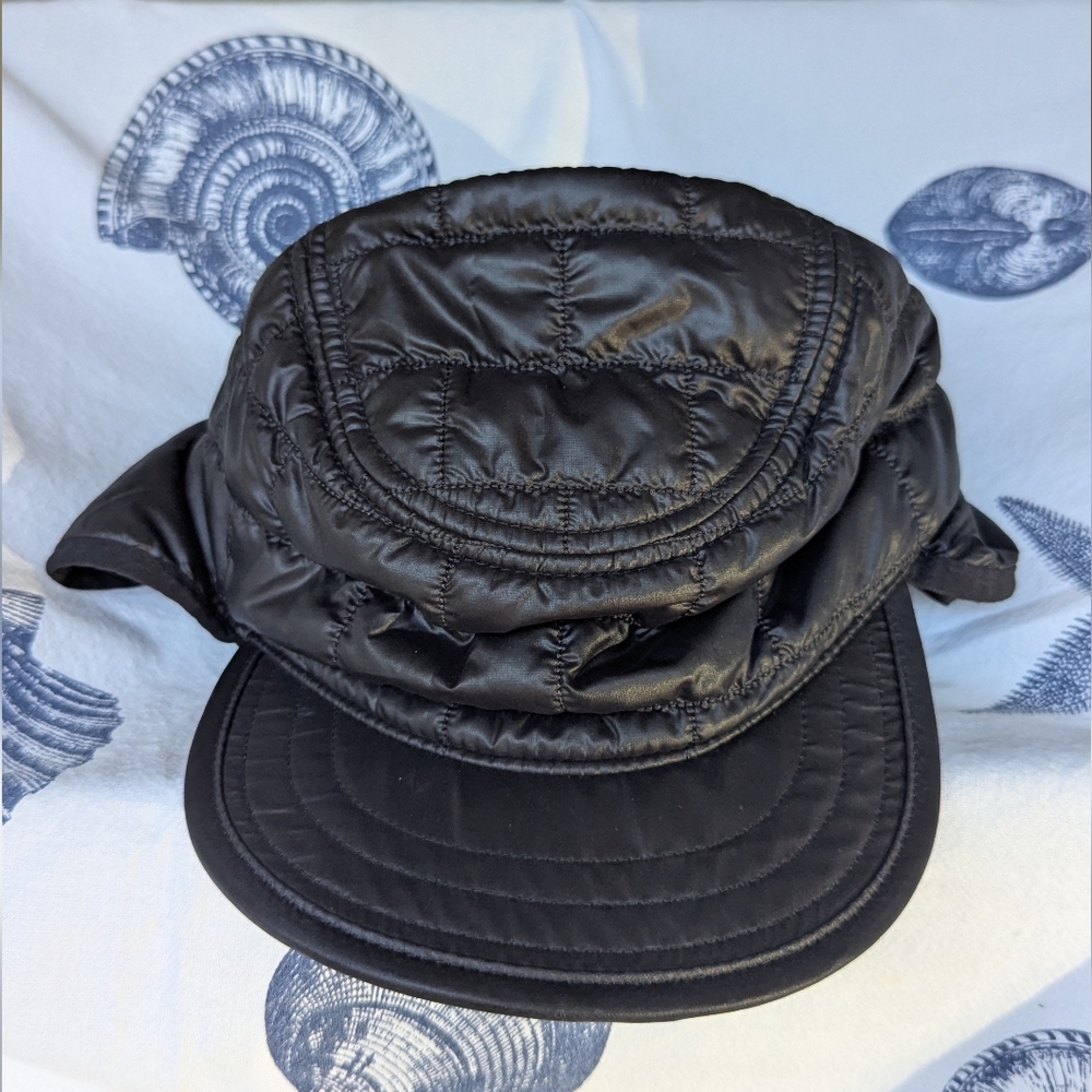 Patagonia Black Nano Puff Hat Size Large